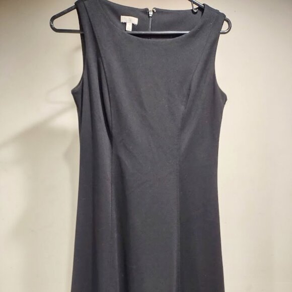 TALBOTS CLASSIC LITTLE BLACK DRESS SLEEVELESS SHEATH FULL ZIP WOMEN'S SIZE 2P - Picture 1 of 10